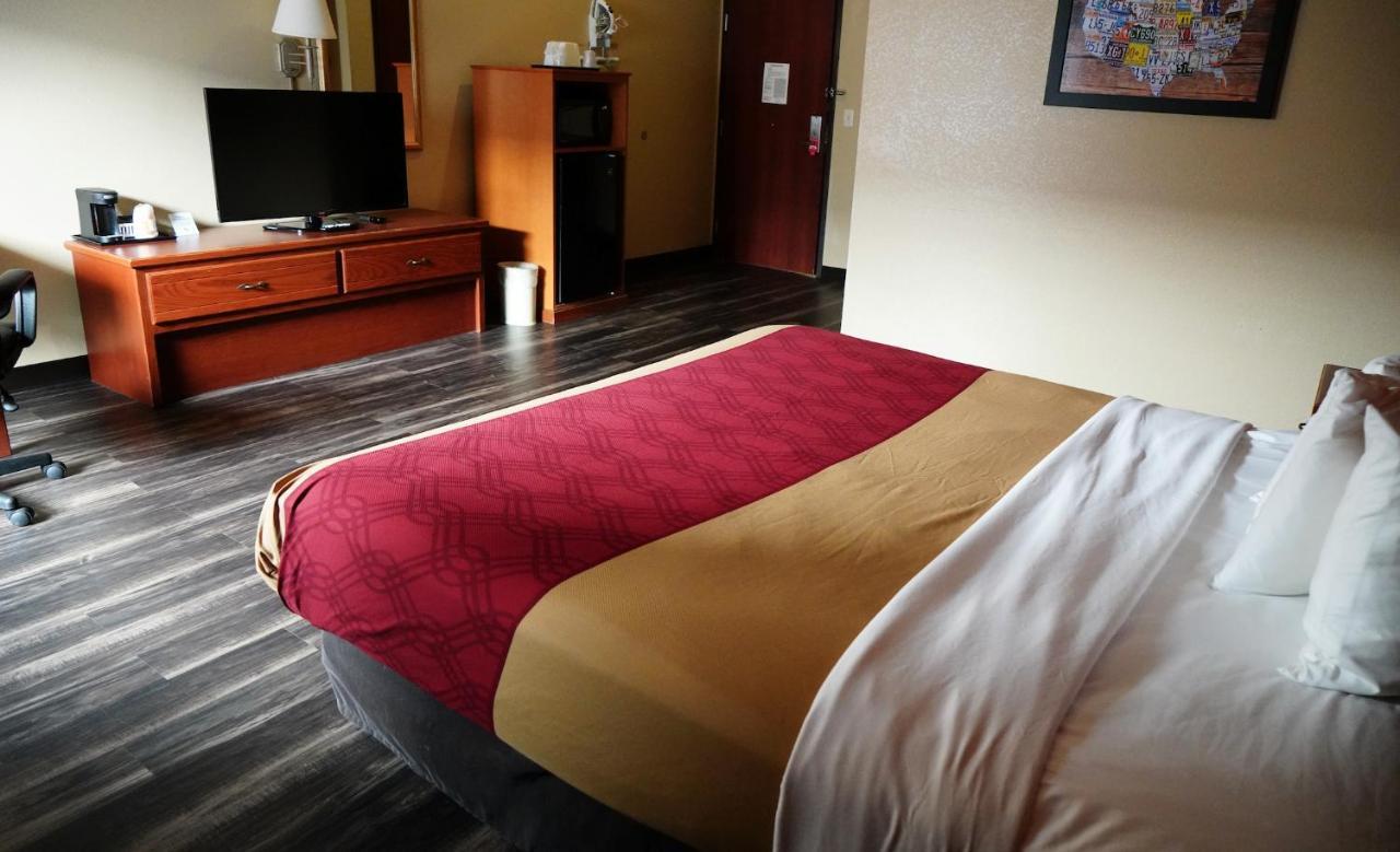 Econo Lodge Inn & Suites Kearney Zewnętrze zdjęcie