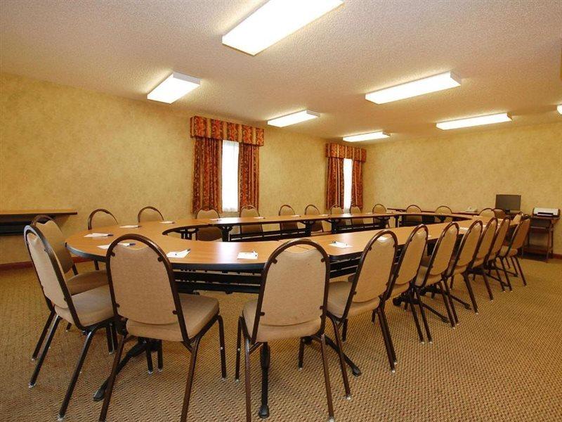 Econo Lodge Inn & Suites Kearney Zewnętrze zdjęcie