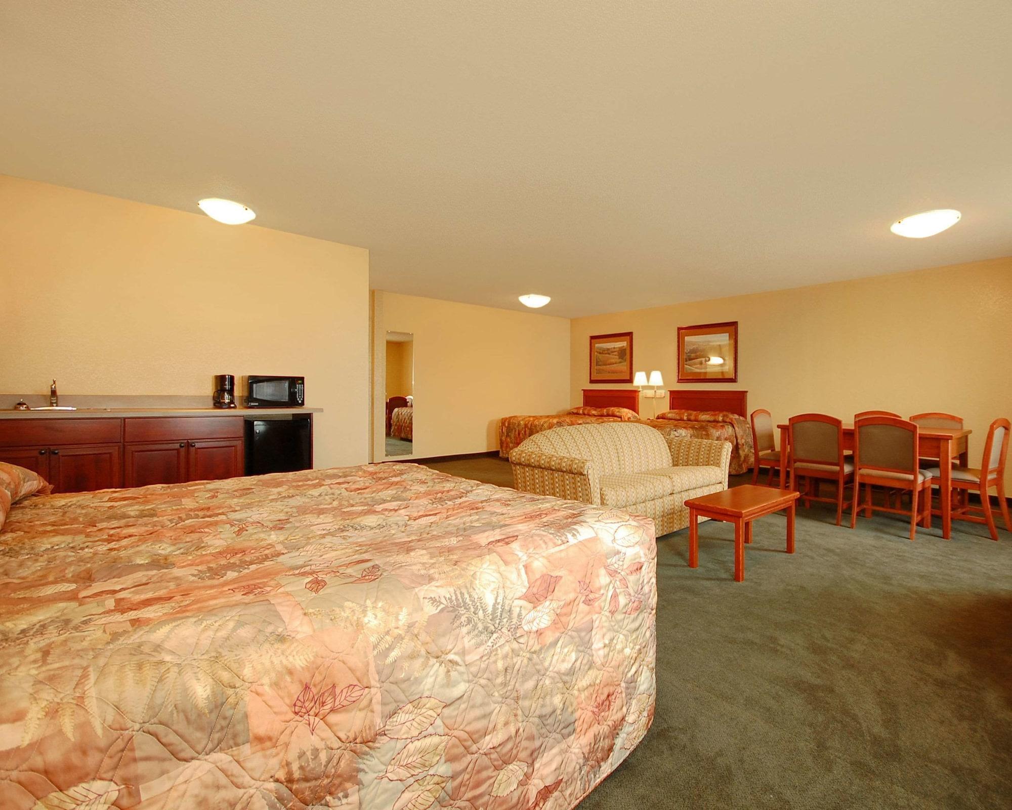 Econo Lodge Inn & Suites Kearney Zewnętrze zdjęcie